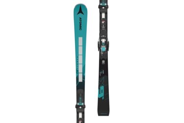 Une paire de skis Atomic