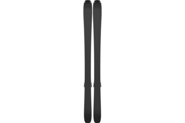 Une paire de skis noirs, vue de dessus.