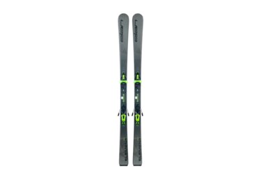 Une paire de skis Elan Element RS 74