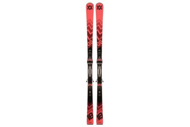 Une paire de skis Völkl RaceTiger GS rouges et noirs avec fixations.