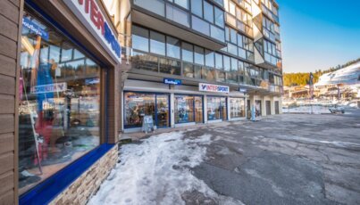 Intersport-Geschäft in einem Skigebiet